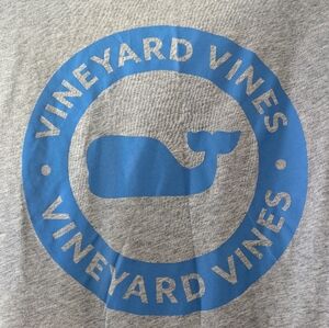 Vineyard Vines long sleeved tshirt